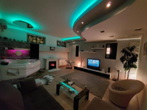 Bahami jacuzii Apartman